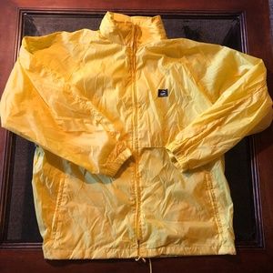 Men's Large VINTAGE Performance Windbreaker